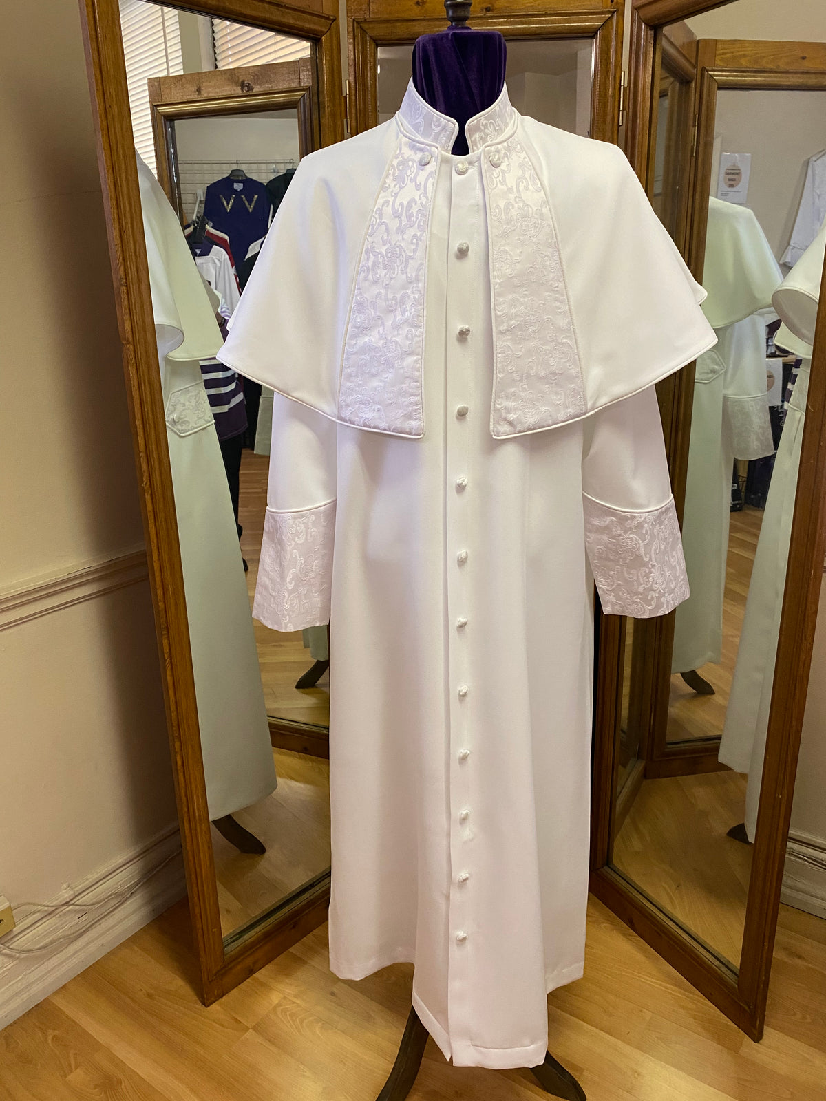 Half-Cape with Rapid Robe - BRAND NEW! [P56]